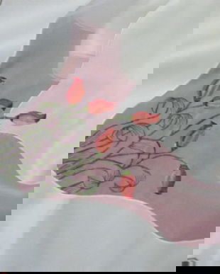 Napron brodat cu flori