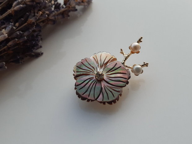 Pandant/brosa floare shell
