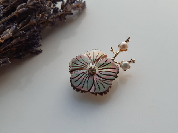 Pandant/brosa floare shell