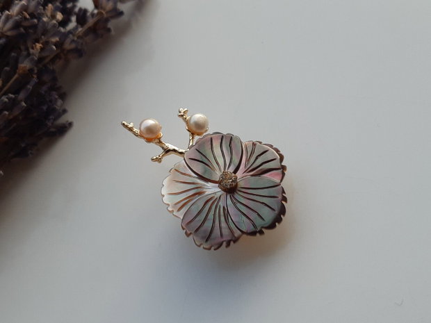 Pandant/brosa floare shell