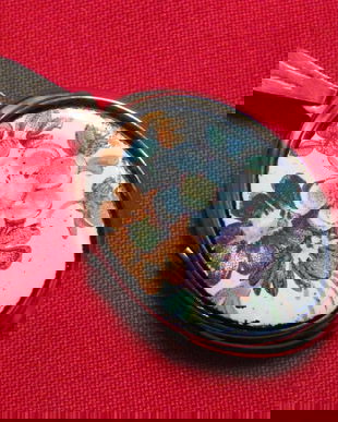 Pandantiv cu deschidere