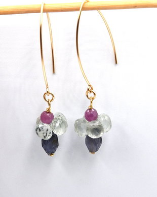 Cercei cu pietre naturale de iolit, prasiolit si safir roz cu accesorii gold filled