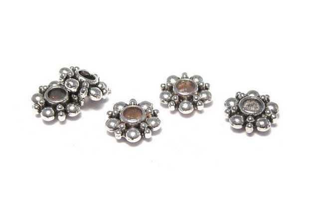 Distantier metalic, argintiu antichizat, 6x2 mm