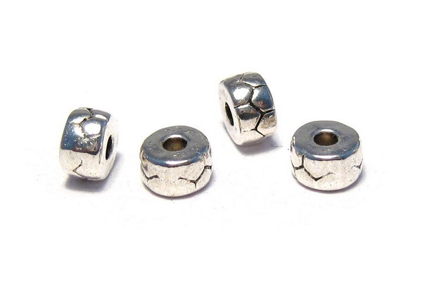 Distantier metalic, argintiu antichizat, 5x3 mm