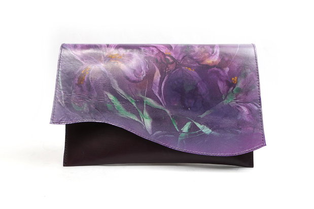 Plic din piele burgundy, pictat manual, Iris(h) Dance