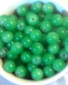 Margele sticla verde iarba 8 mm cal. III