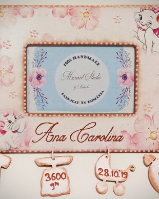 Rama foto personalizata cu datele de la nastere, Pisicuta Marie