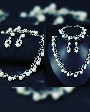 Bijuterii elegante