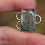 Pandantiv quartz turmalinat in rama argintata