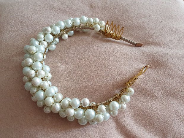 LOVLEY PEARLS/ Coronița cu perle albe