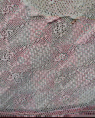 Nou-cuvertura dantelata