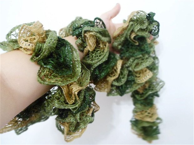 Esarfa - fular verde dantelat - dantela - handmade