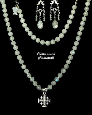 Piatra Lunii (303)