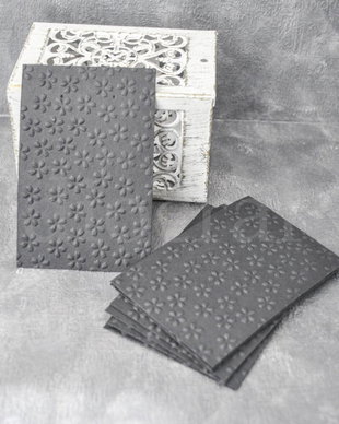 Set 25 cartonase negre embosate pentru cercei