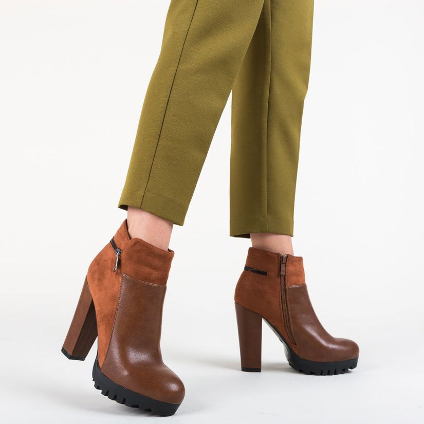 Botine Rida Camel