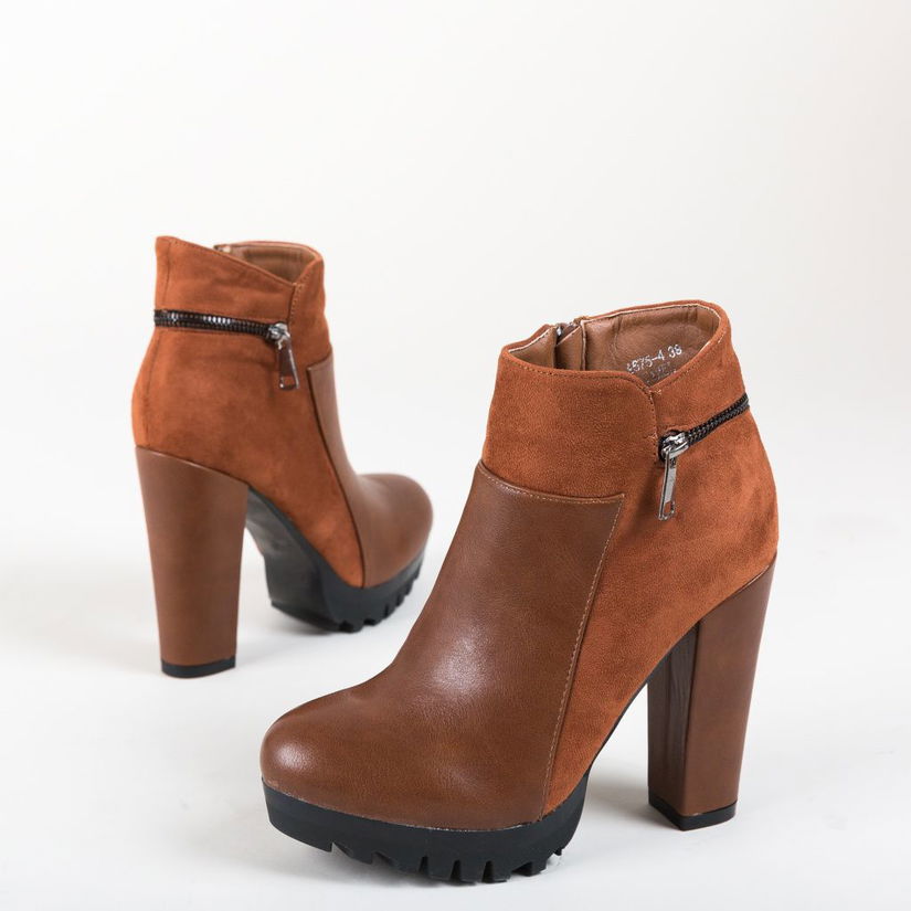 Botine Rida Camel