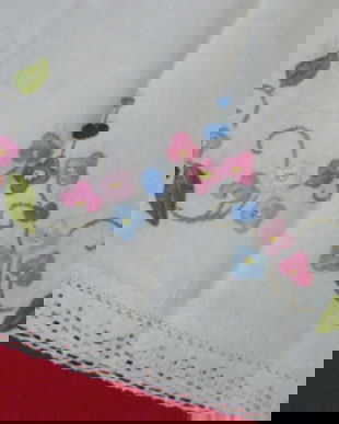 Napron brodat manual