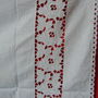 Broderie cu decupaje