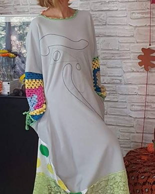 Rochie cu buline,dantela,croset