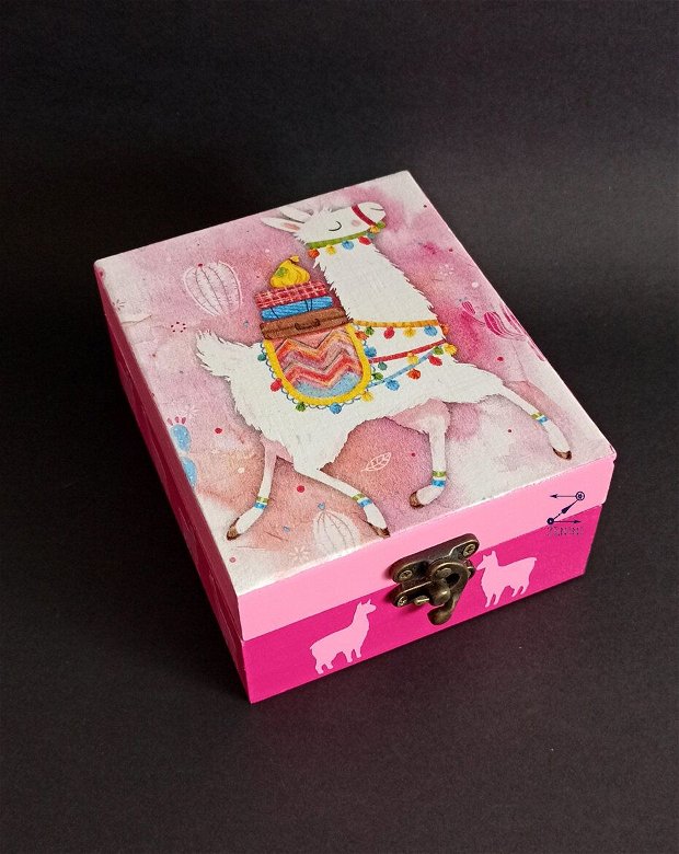 Cutie cu lama, cutie alpaca, cutie bijuterii alpaca, cutie roz, cutie amintiri alpaca, cutie amintiri lama