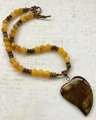 Colier inima & agate galbene