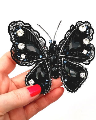 Vândut Brosa - Black Butterfly
