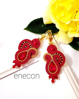 Cercei rosii soutache