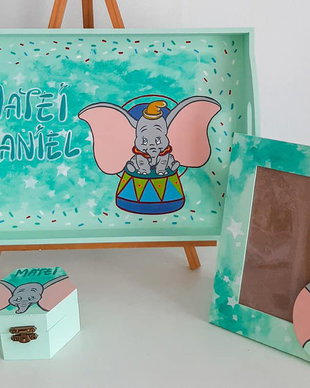 Set tava mot Elefantul Dumbo , pictat manual