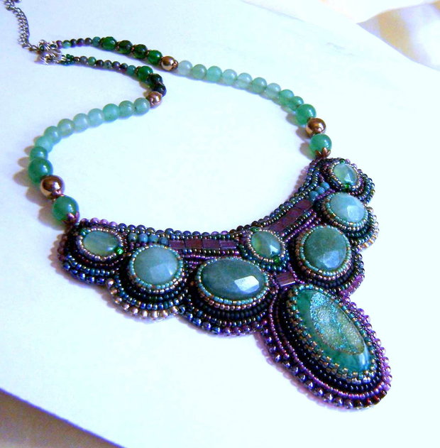 ! BlackFriday Today ! Aventurine si agat druzy, intr-un decor mov prunariu - colier superb / vintage renascut, creatii unicat, podoabe pe viata