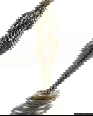 Fata trista- statueta Art Deco din bronz pe un soclu din marmura