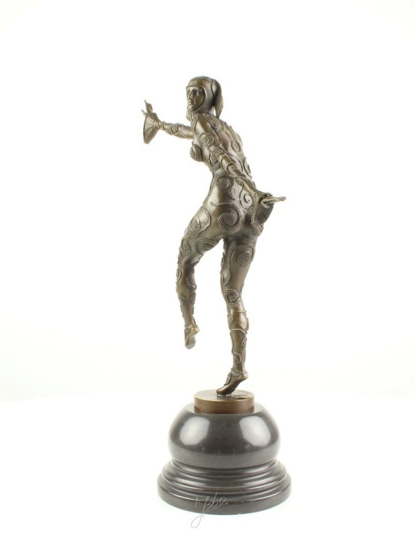 Dansatoare singura-statueta Art Deco din bronz pe un soclu din marmura
