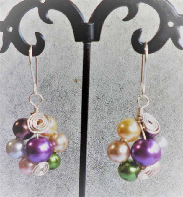 Cercei handmade din perle de sticla colorate si sarma- flower