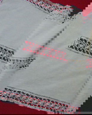 Traversa runner  cu dantela