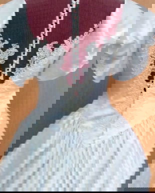 ROCHIE DE MIREASA CU TRENA