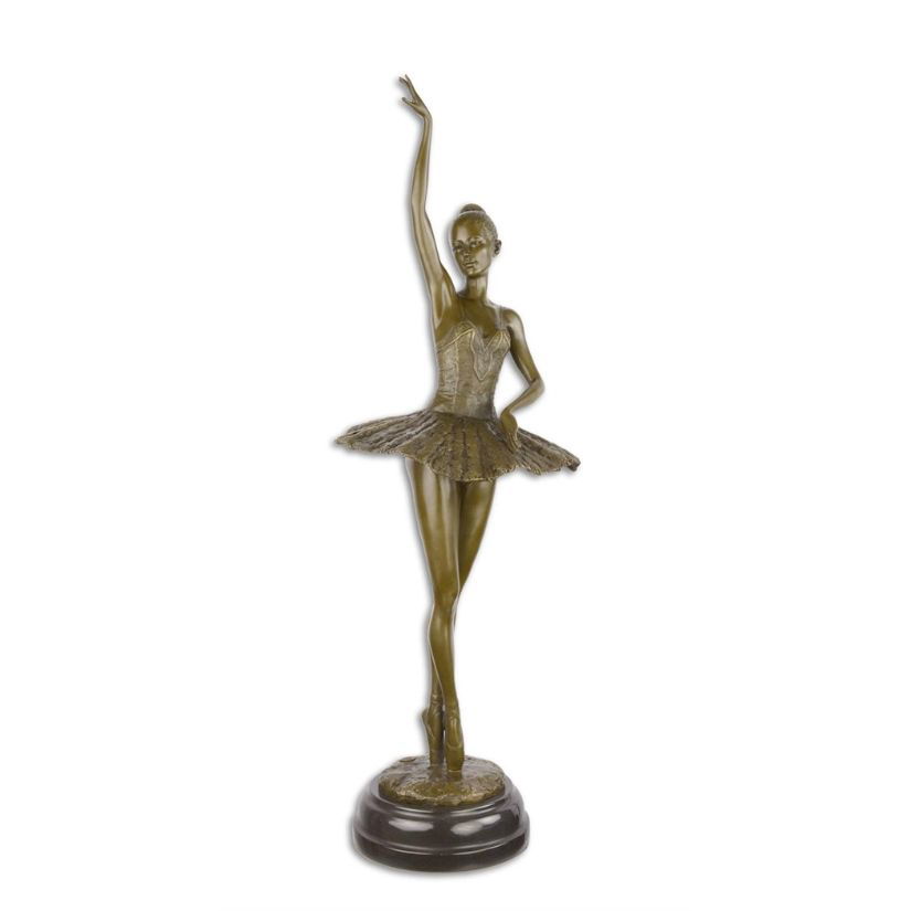 Balerina-statueta din bronz pe un soclu din marmura