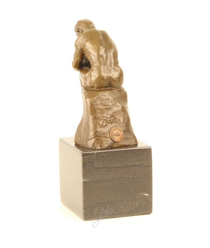 Ganditorul-statueta din bronz pe un soclu din marmura