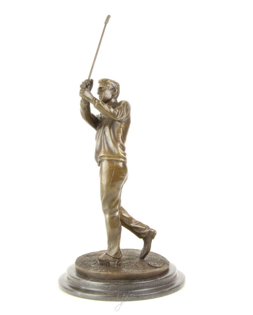 Jucator de golf-statueta din bronz pe un soclu din marmura