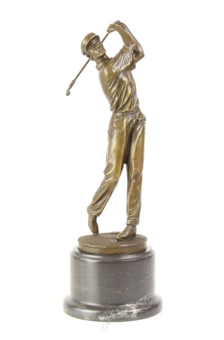 Jucator de golf-statueta din bronz pe un soclu din marmura