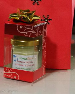 Cold cream - reparatoare cu portocala si scortisoara cu cutiuta si fundita cadou