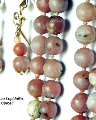 Lepidolite REZ. Adina (320)