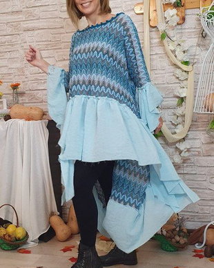 Bluza  in culorile cerului