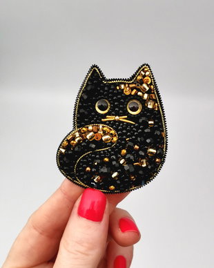 Vândut Brosa - The Black Cat
