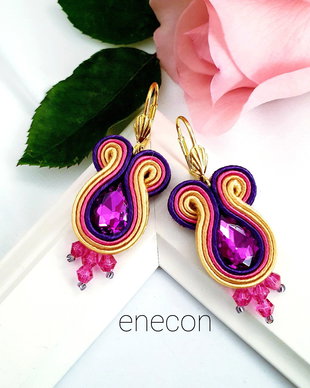 Cercei fucsia-auriu soutache