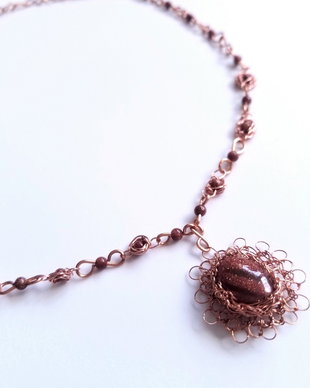 Colier din cupru cu pietre semipretioase sunstone