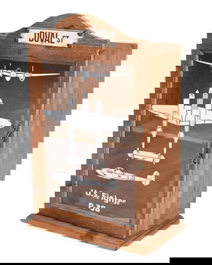 Bufetel de perete din lemn masiv maro cu sticla