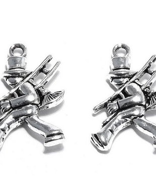 Pandantiv metalic, argintiu antichizat, 20x14 mm