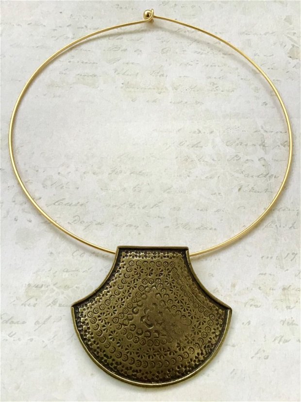 Pandantiv medieval zamac bronz