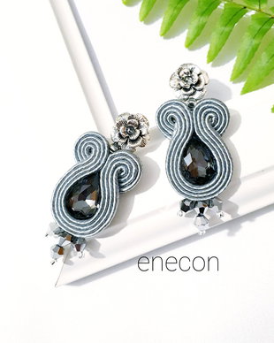 Cercei cu tija argintii, Cercei soutache cu cristale