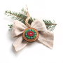 Ornamet, decoratiune pentru brad cu broderie manuala