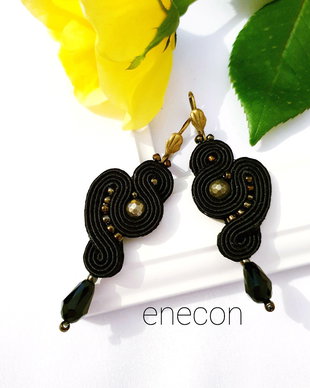 Cercei negri soutache